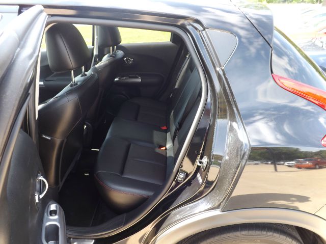 Nissan Juke 2011 photo 6