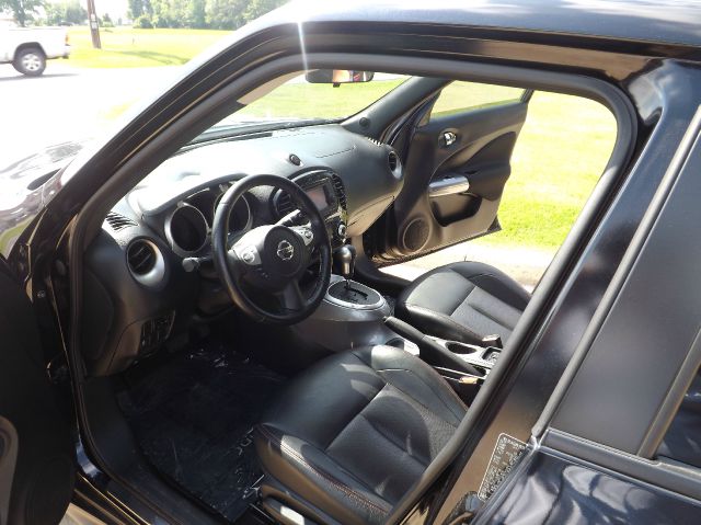 Nissan Juke 2011 photo 8