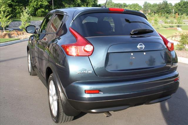 Nissan Juke 2011 photo 1
