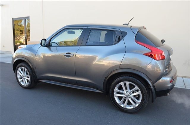 Nissan Juke 2011 photo 4