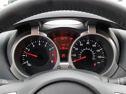 Nissan Juke 2011 photo 5