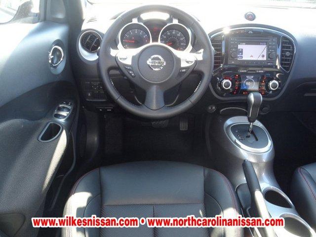 Nissan Juke 2011 photo 4
