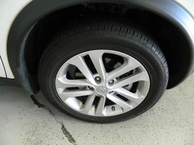 Nissan Juke 2011 photo 3