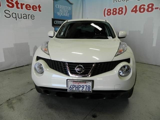 Nissan Juke 2011 photo 1
