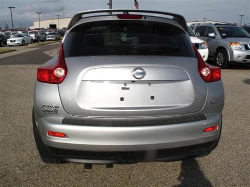 Nissan Juke 2011 photo 1