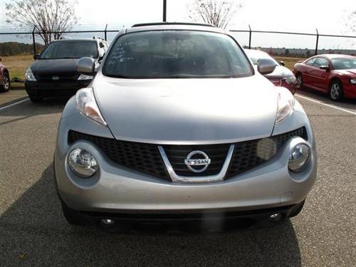 Nissan Juke 2011 photo 2