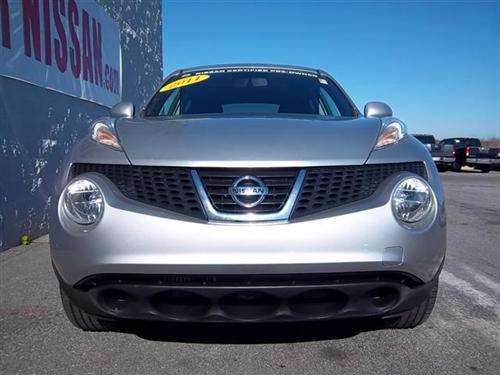Nissan Juke 2011 photo 2