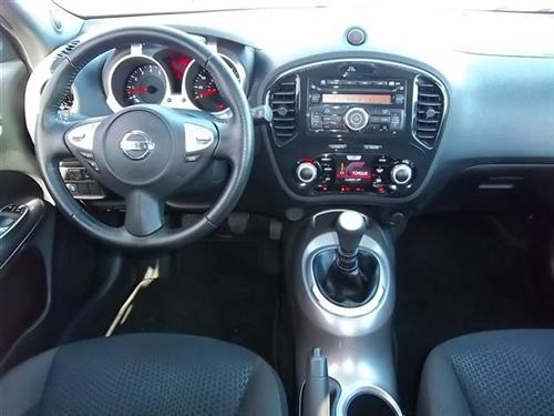 Nissan Juke 2011 photo 5