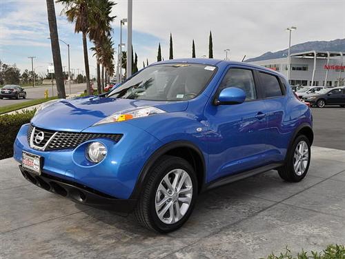 Nissan Juke 2011 photo 2
