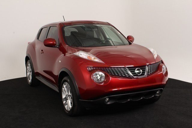 Nissan Juke 2011 photo 2