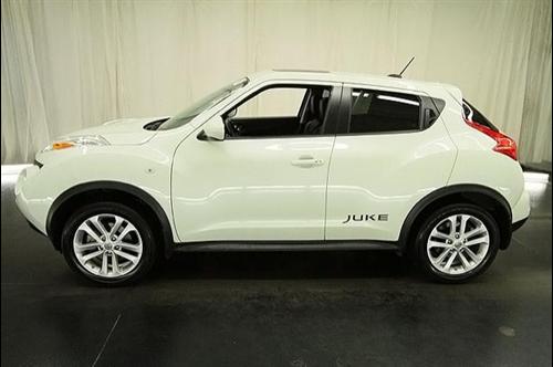 Nissan Juke 2011 photo 3