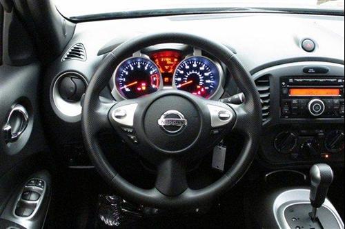 Nissan Juke 2011 photo 4