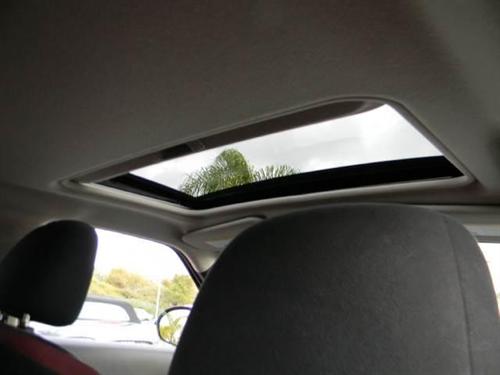 Nissan Juke 2011 photo 1