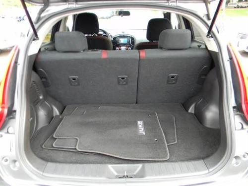 Nissan Juke 2011 photo 3