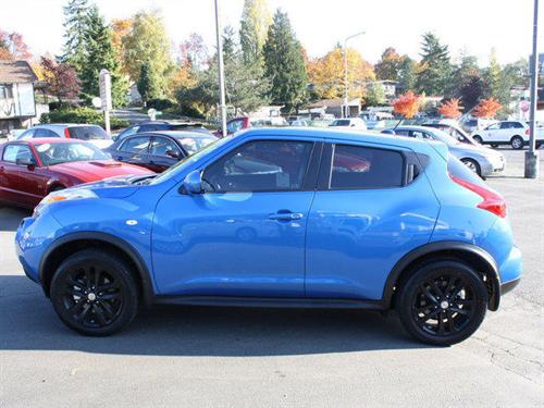 Nissan Juke 2011 photo 1