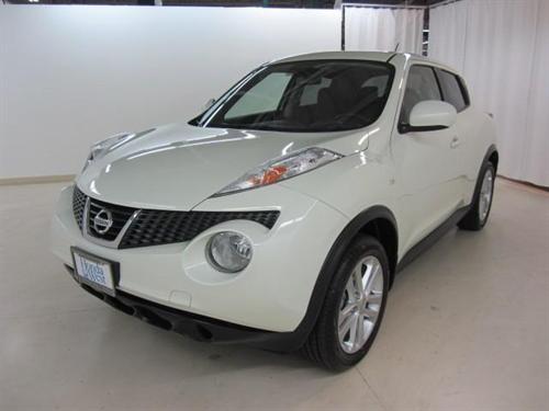 Nissan Juke 2011 photo 2