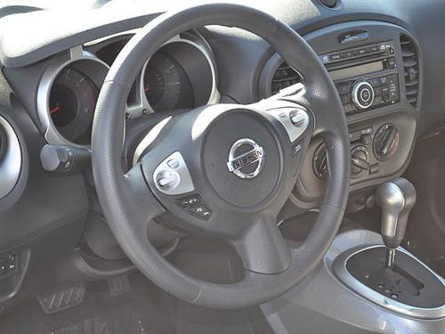 Nissan Juke 2011 photo 4