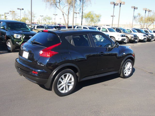 Nissan Juke 2011 photo 2