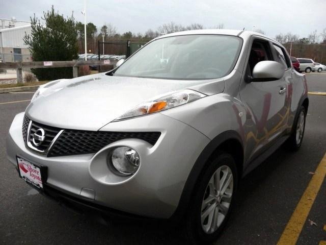Nissan Juke 2011 photo 2