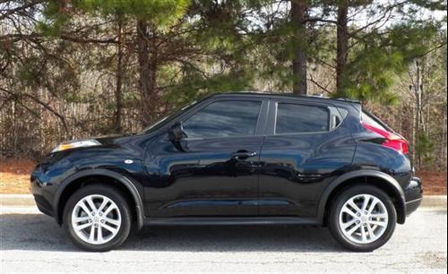 Nissan Juke 2011 photo 2