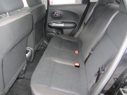 Nissan Juke 2011 photo 2