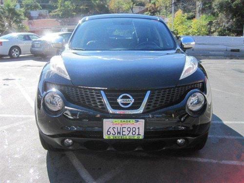 Nissan Juke 2011 photo 2