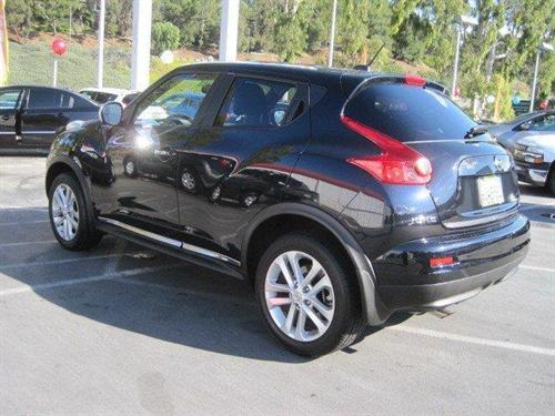 Nissan Juke 2011 photo 4