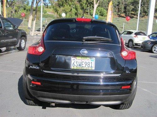 Nissan Juke 2011 photo 5