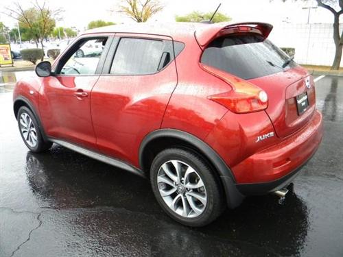 Nissan Juke 2011 photo 3