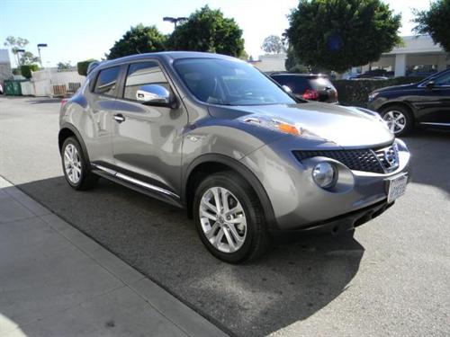 Nissan Juke 2011 photo 1