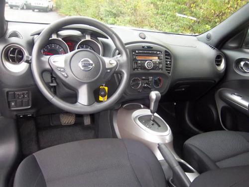 Nissan Juke 2011 photo 3