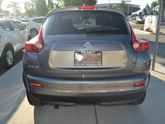 Nissan Juke 2011 photo 4