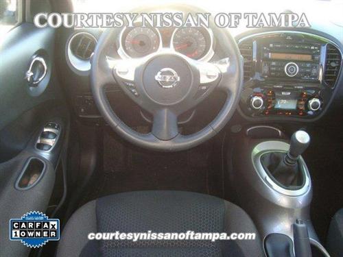 Nissan Juke 2011 photo 3