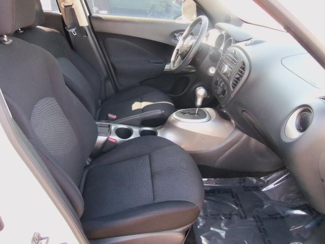 Nissan Juke 2011 photo 3