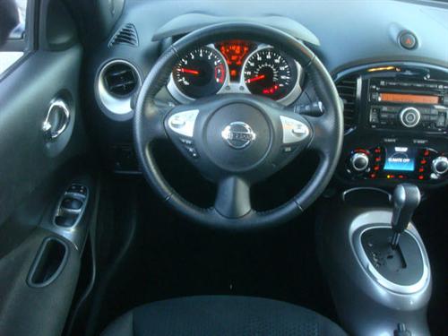 Nissan Juke 2011 photo 4