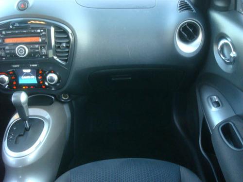 Nissan Juke 2011 photo 5