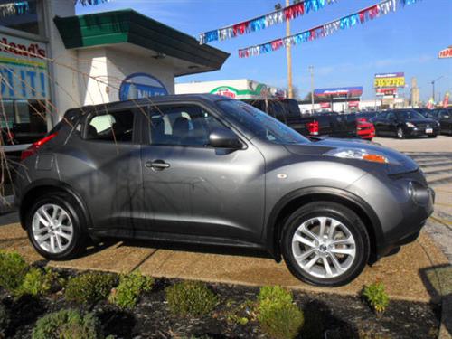 Nissan Juke 2011 photo 2