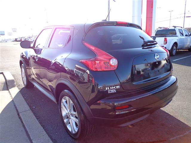 Nissan Juke 2011 photo 3
