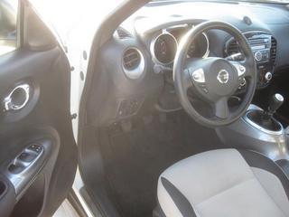 Nissan Juke 2011 photo 2