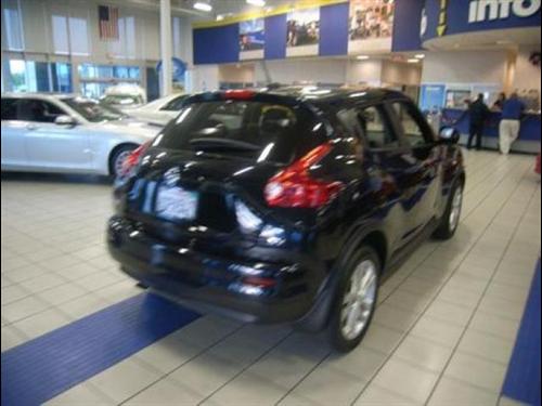 Nissan Juke 2011 photo 4