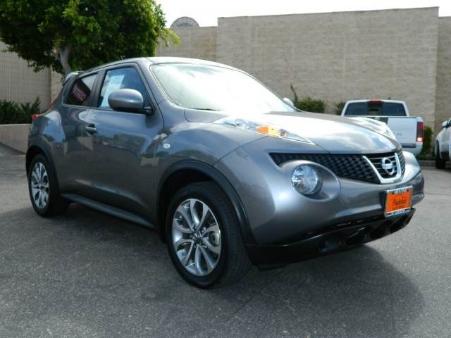 Nissan Juke 2011 photo 2