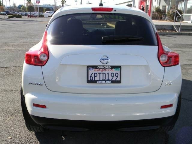 Nissan Juke 2011 photo 5