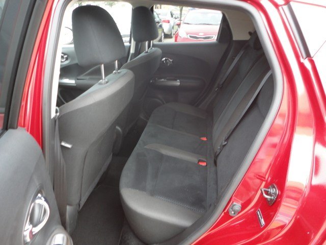 Nissan Juke 2011 photo 2