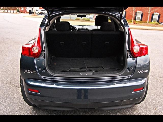 Nissan Juke 2011 photo 2