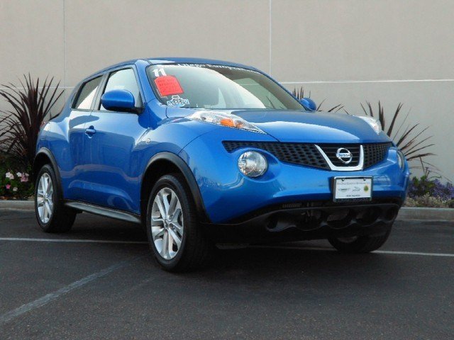 Nissan Juke 2011 photo 2