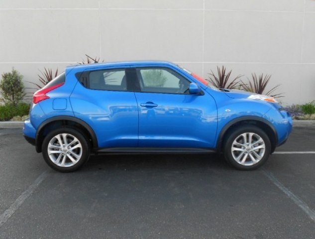 Nissan Juke 2011 photo 1