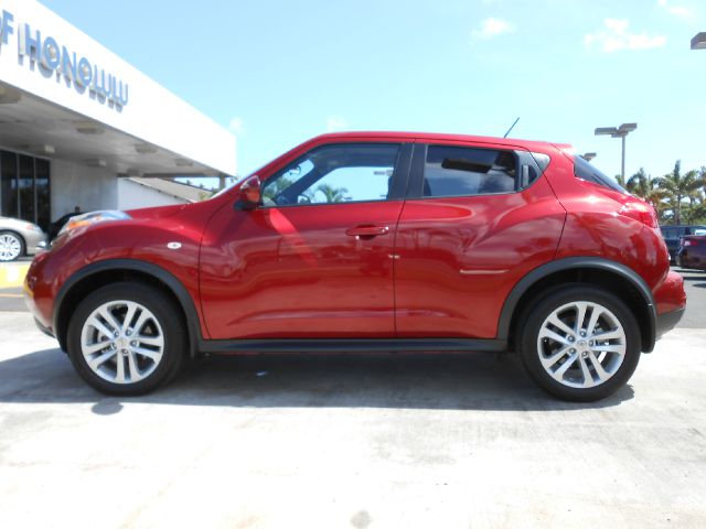 Nissan Juke 2012 photo 1