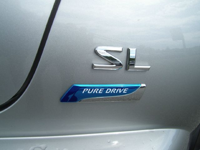 Nissan Juke 2012 photo 2