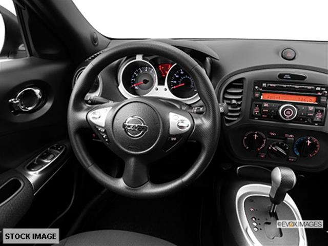 Nissan Juke 2013 photo 4