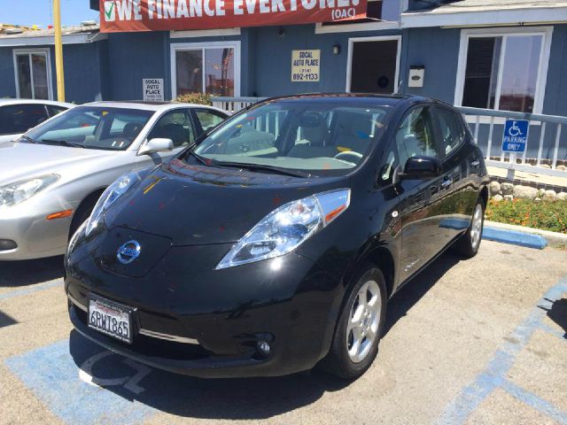 Nissan LEAF 2011 photo 4